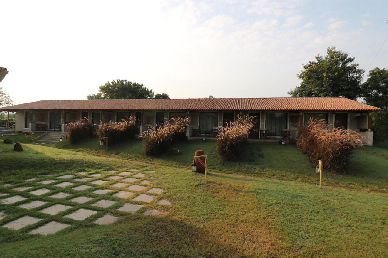 Asiatic Lion Lodge Sasan Gir Exterior foto