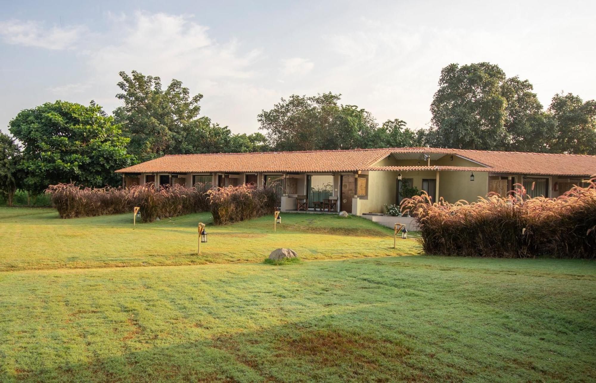 Asiatic Lion Lodge Sasan Gir Exterior foto