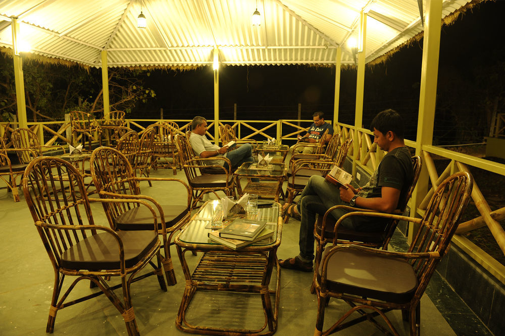 Asiatic Lion Lodge Sasan Gir Exterior foto